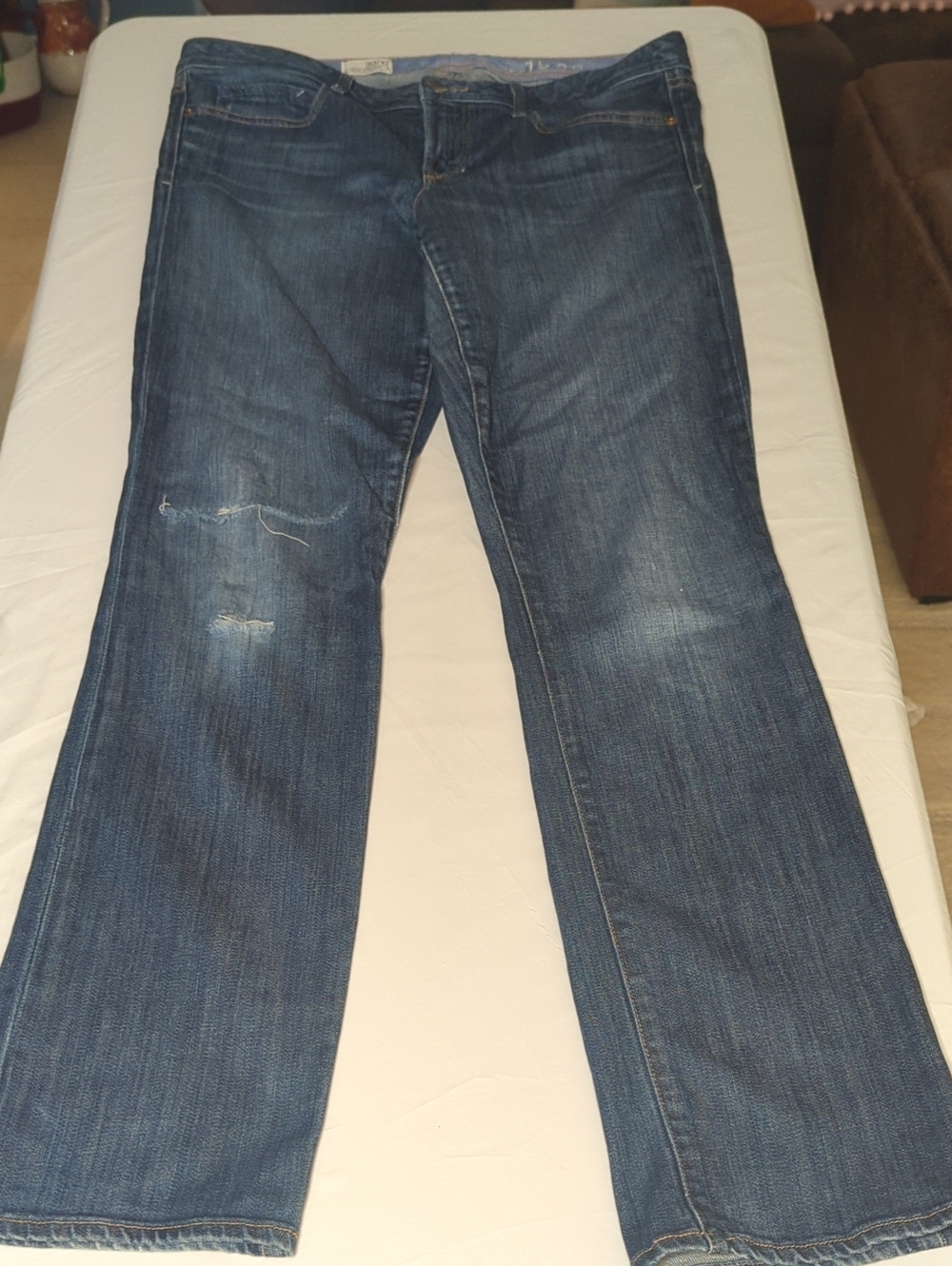 GAP 1969 Women’s Mid-Rise Flare Jeans in Dark Blue Wash Size 10
